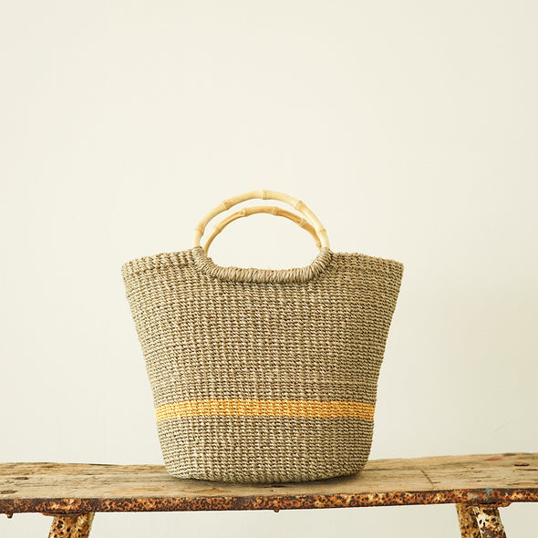 バンブーハンドル　アバカトート   Abaca tote bag. with bamboo handle